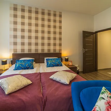 Apartamento Old Town 1c *